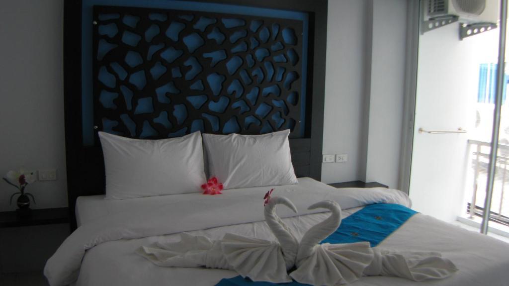 The Silk Hill Hotel Patong Номер фото