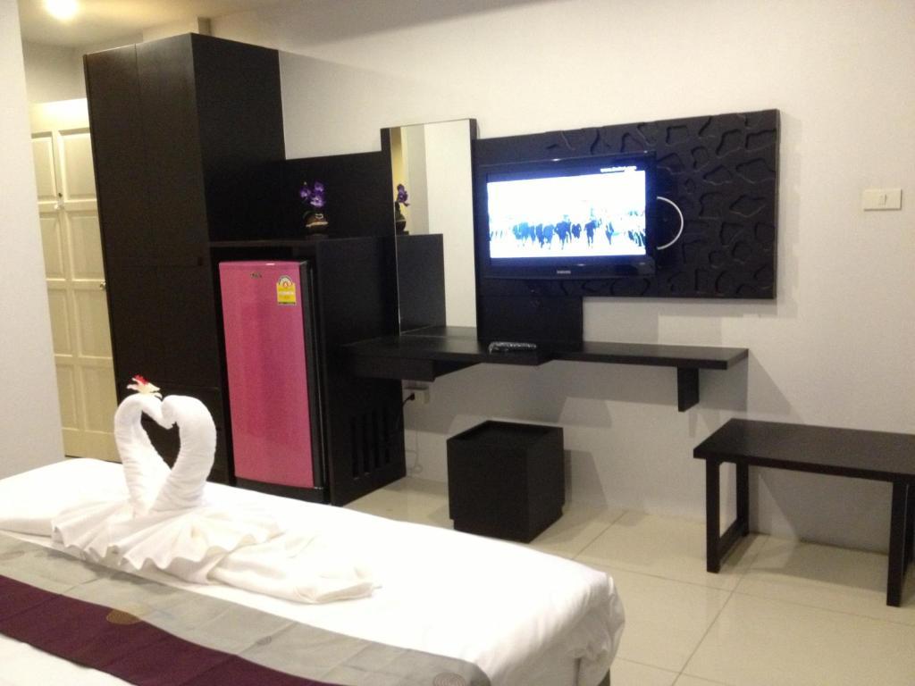 The Silk Hill Hotel Patong Номер фото