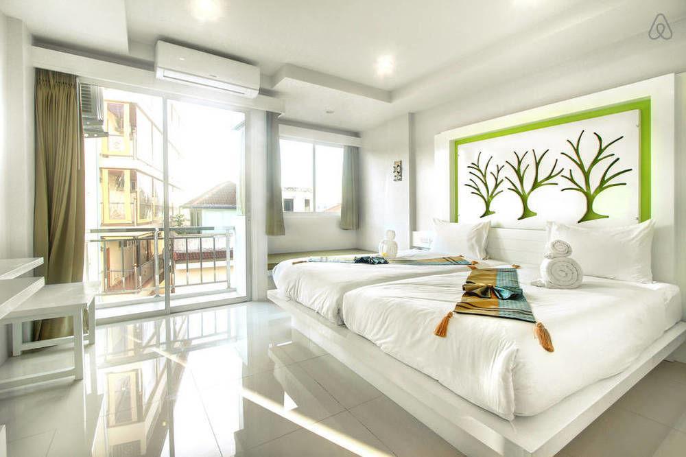 The Silk Hill Hotel Patong Екстер'єр фото