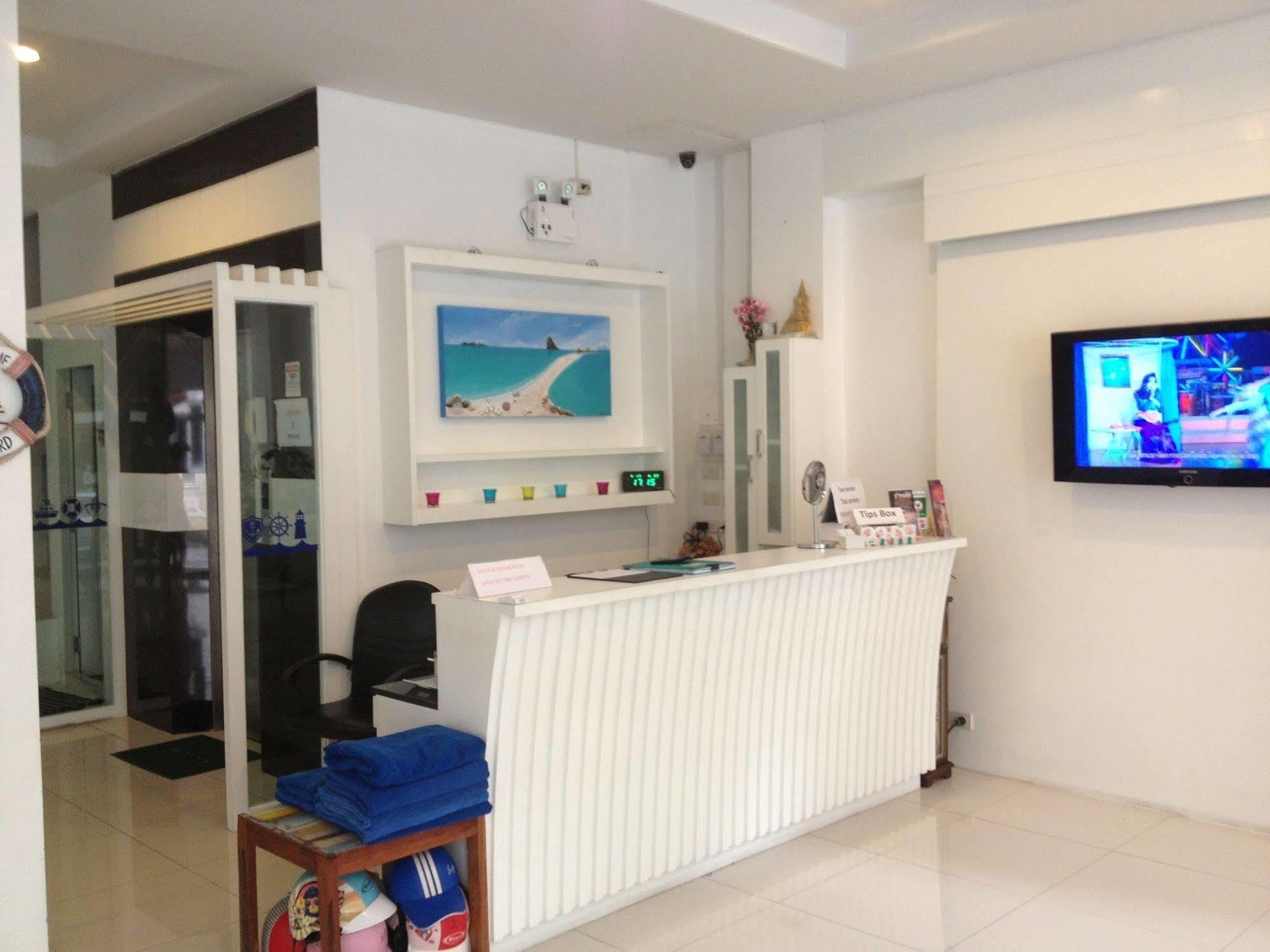 The Silk Hill Hotel Patong Екстер'єр фото